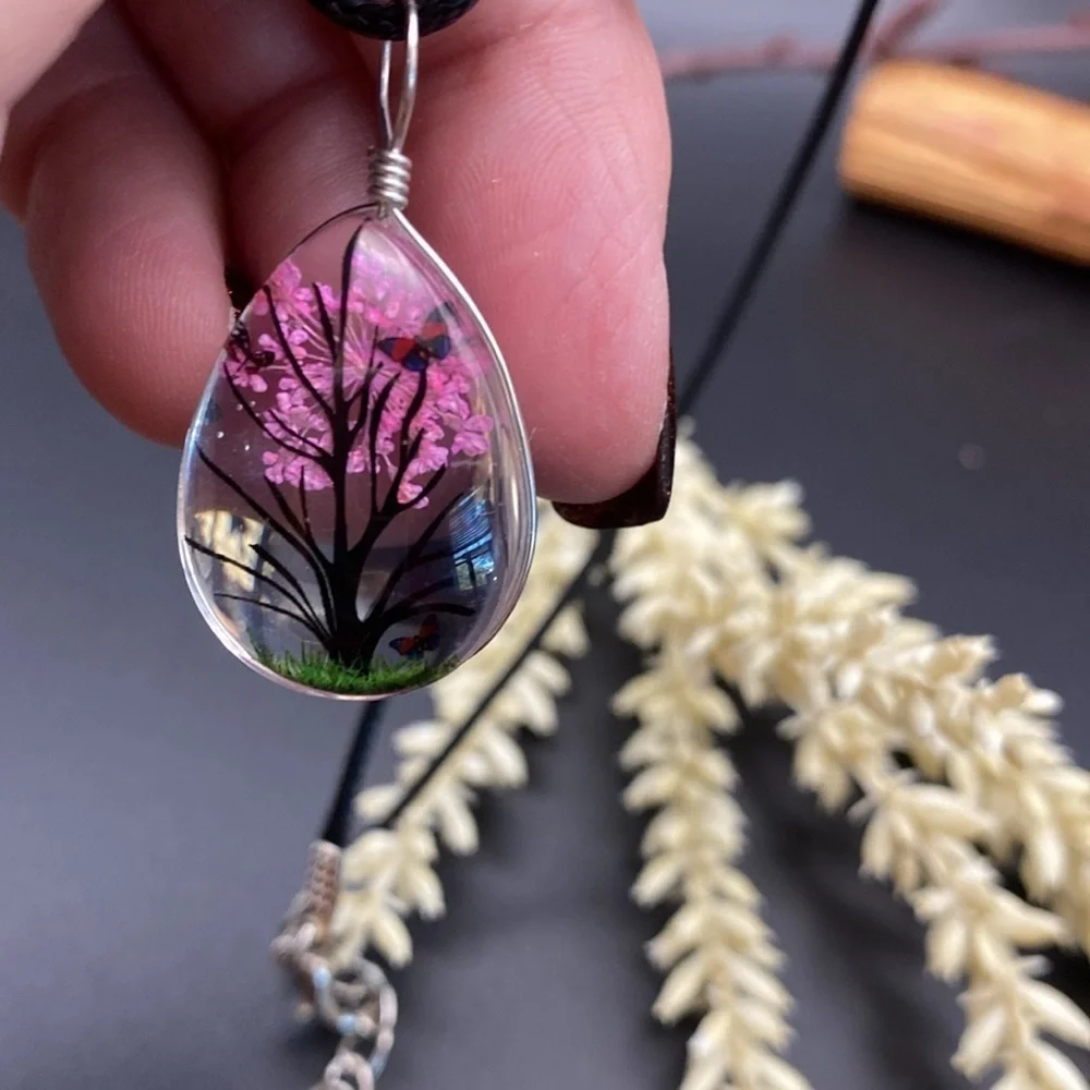 Dried Flower Pendant Necklace